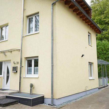 Ferienwohnung In Kaiserslautern-Hohenecken Bagian luar foto